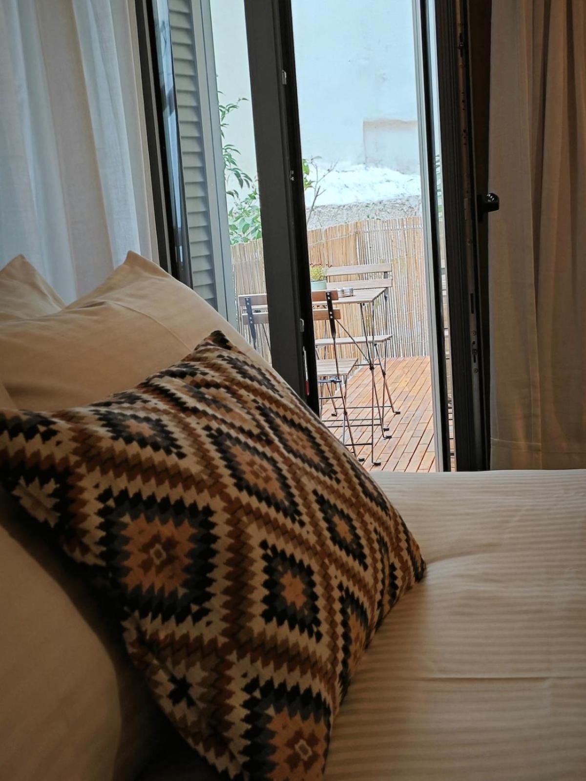 Caravin Wanderhome Acropolis, 1 Min From Acropolis Museum Athens Exterior photo